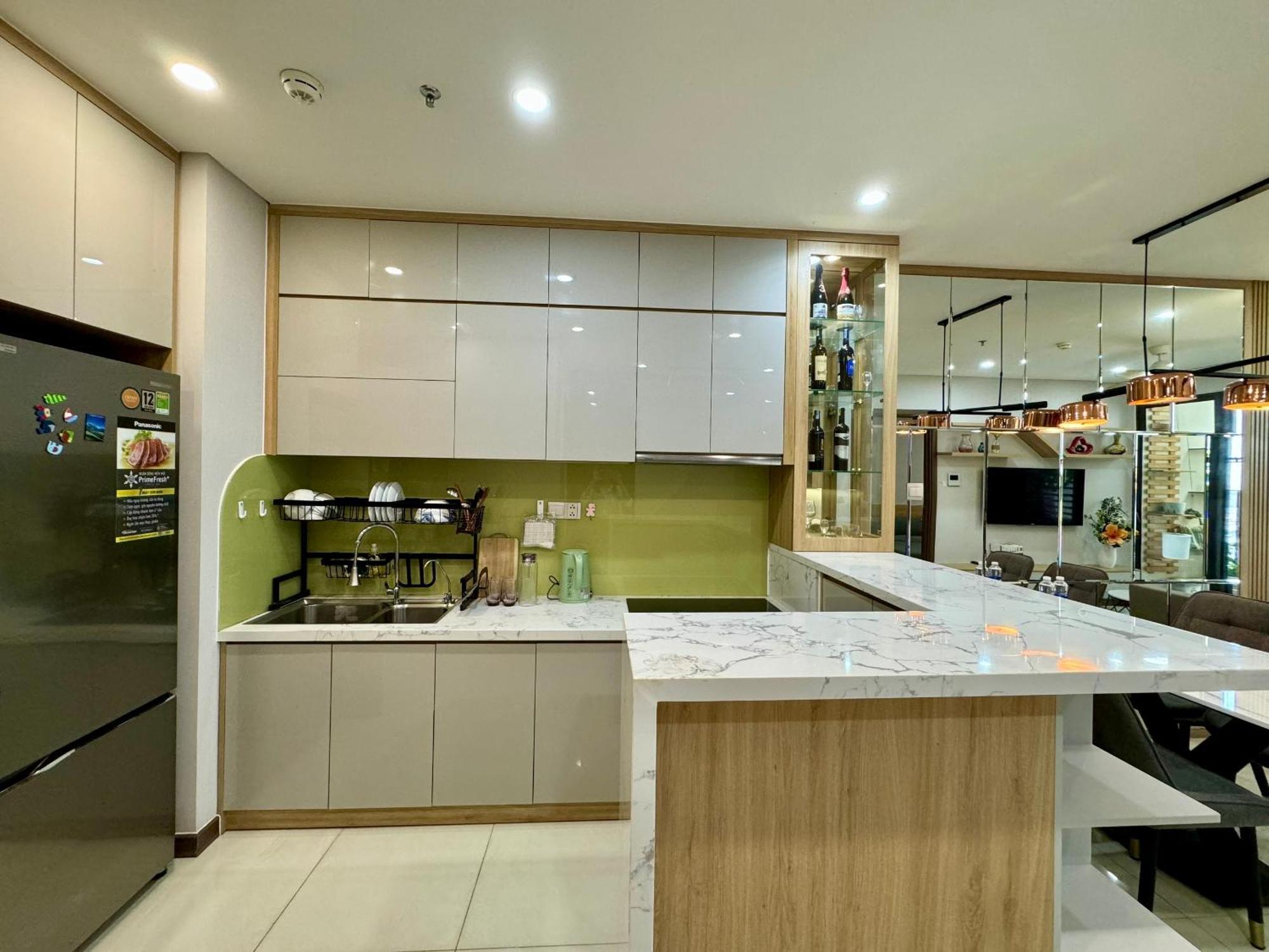 1,2, 3 Bedroom In Ha Do Centrosa - District 10 * TP. Hồ Chí Minh