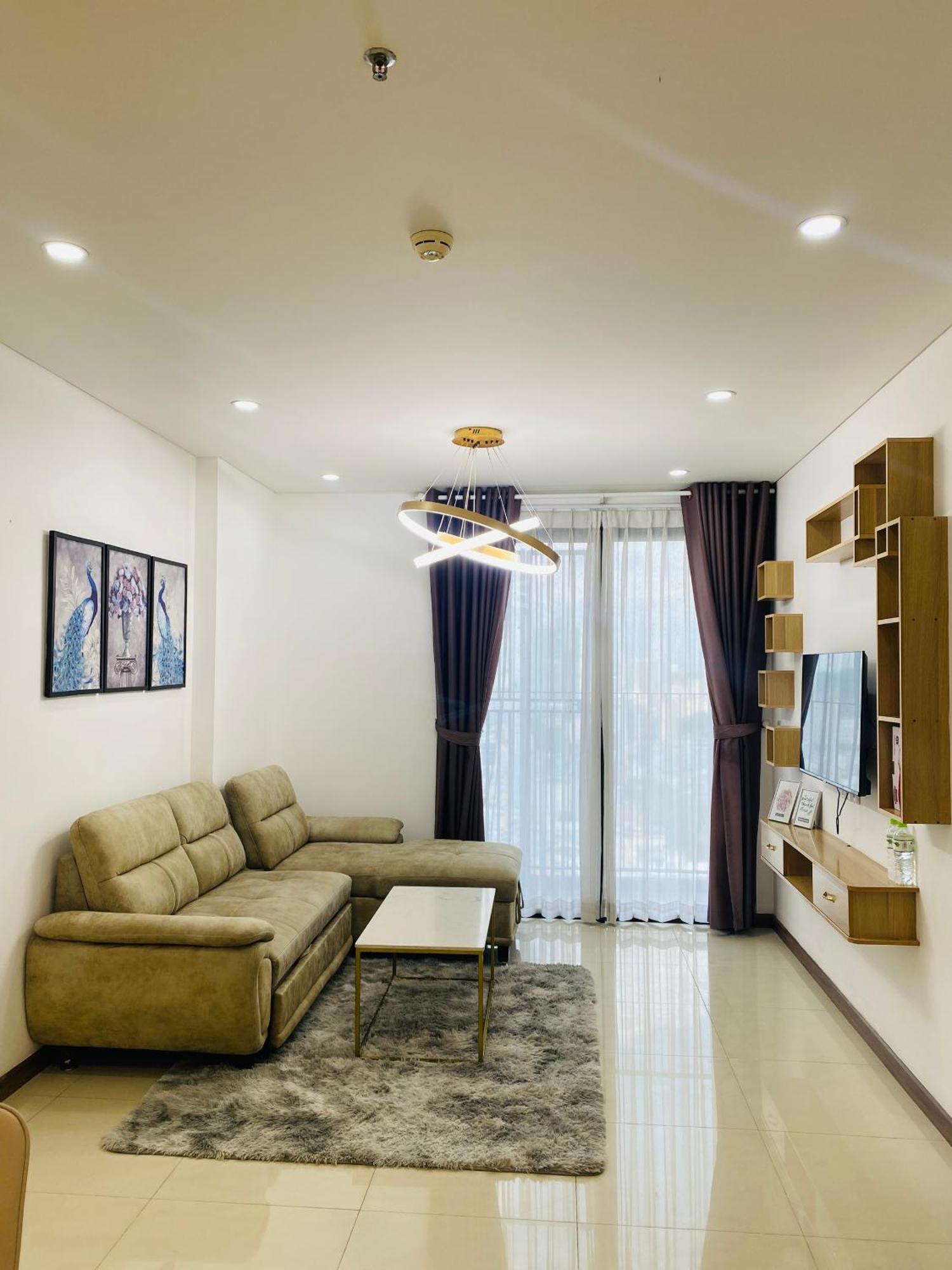 Căn hộ 1,2, 3 Bedroom In Ha Do Centrosa - District 10 *