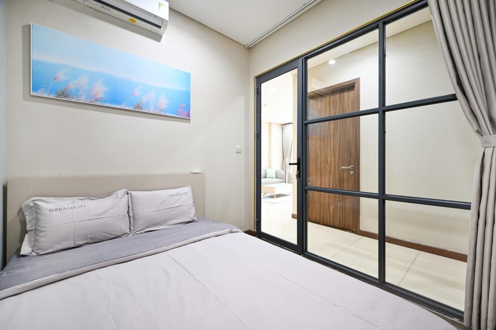Apartment 1,2, 3 Bedroom In Ha Do Centrosa - District 10